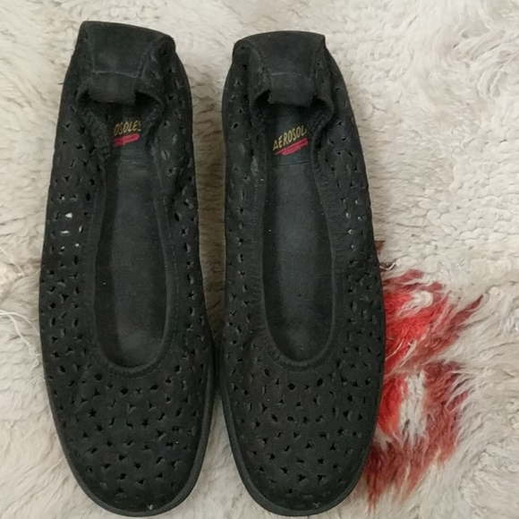AEROSOLES Shoes - Aerosoles Black Suede Size 6 1/2 Shoes Slip ons